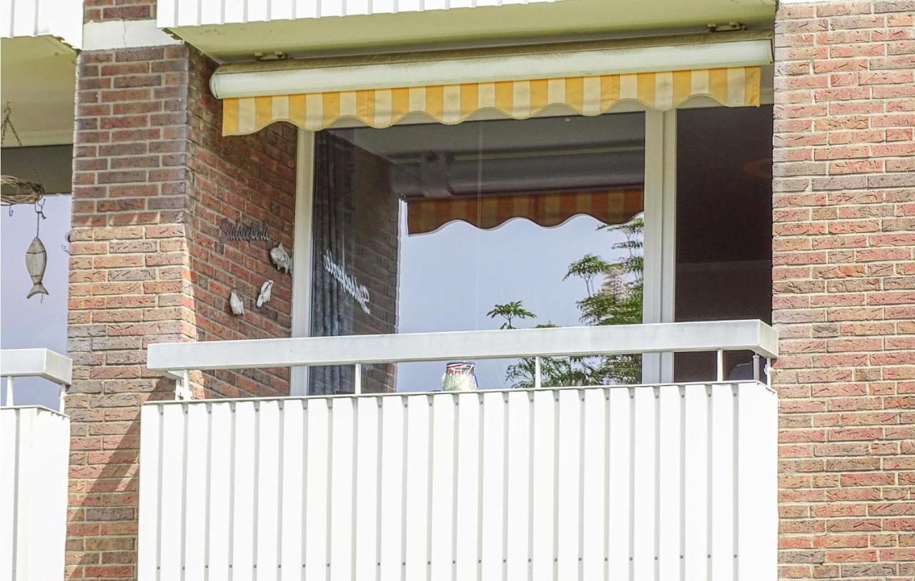 Lovely Apartment In Buesum With Kitchen Екстериор снимка